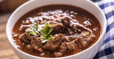 Simple beef stew recipe that 'guarantees tender results' ready in just 15 minutes - www.dailyrecord.co.uk - Scotland