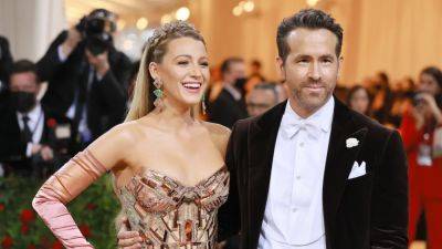 ‘Instagram Boyfriend’ Blake Lively Made a Sneaky Cameo in Ryan Reynolds’s Latest Pic - www.glamour.com - Britain