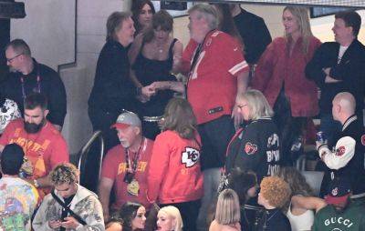 Taylor Swift caught up with Paul McCartney at the Super Bowl - www.nme.com - Las Vegas - San Francisco - Kansas City