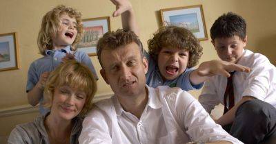 Outnumbered siblings completely unrecognisable as they reunite after 10 years - www.ok.co.uk