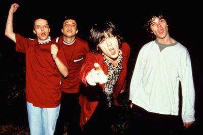 John Squire explains why the Stone Roses never made a new album during 2011 reunion - www.nme.com - Manchester