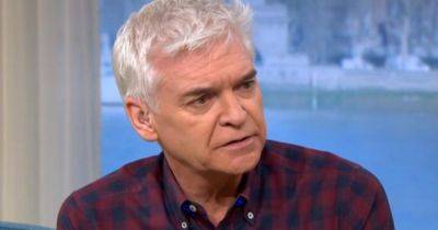 Phillip Schofield and ex lover 'signed gagging orders to keep affair under wrap' - www.dailyrecord.co.uk
