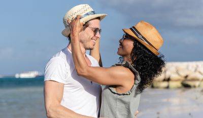 Look Inside Chilli & Matthew Lawrence's Romantic Beach Vacation with These Photos! - www.justjared.com - Jamaica - county Dunn