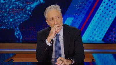 Jon Stewart Breaks Down In Tears Paying Tribute To OG ‘Daily Show’ Dog Crew Member Dipper: “In A World Of Good Boys, He Was The Best” - deadline.com
