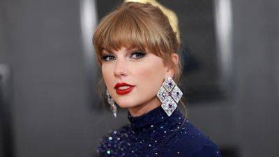 Taylor Swift's Latest Update Convinced Fans She's Announcing Reputation at the 2024 Grammys - www.glamour.com