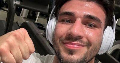 Tommy Fury says 'proud to announce' after giving post-surgery update on hand amid 'torture' - www.manchestereveningnews.co.uk