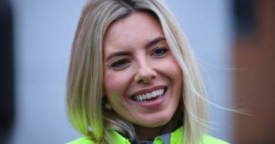 ‘We’re on our way to Salford’: Mollie King on how late dad is ‘pushing’ her as she reaches Greater Manchester in epic 500 km cycle ride - www.manchestereveningnews.co.uk - London - Manchester