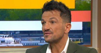 Peter Andre confuses fans with 'adios' message before defending himself ahead of birth of fifth child with wife Emily - www.manchestereveningnews.co.uk