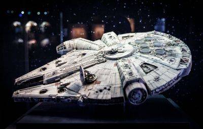 ‘Star Wars’ 50p coin to be available this year - www.nme.com - Britain
