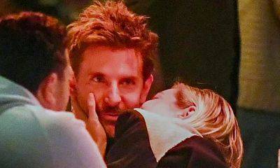 Bradley Cooper and Gigi Hadid share passionate kisses in first PDA photos - us.hola.com - New York - Los Angeles