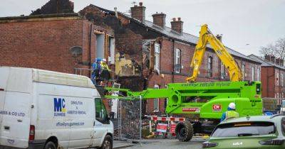 Bury explosion: Latest images as painstaking demolition of three homes continues - www.manchestereveningnews.co.uk - Manchester - city Our