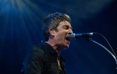 Watch Noel Gallagher play Oasis’ ‘Stand By Me’ for the first time with High Flying Birds - www.nme.com - Britain