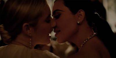 Kim Kardashian Kisses Emma Roberts in Trailer for 'American Horror Story: Delicate' - www.justjared.com - USA - Hollywood - county Story - county Roberts