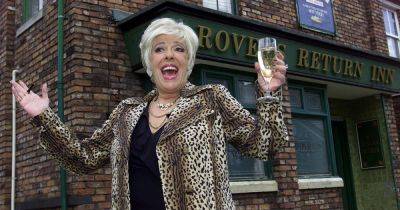 She dazzled the cobbles... but now the leopard print and makeup 'goes unworn' by Corrie's Julie Goodyear - www.manchestereveningnews.co.uk