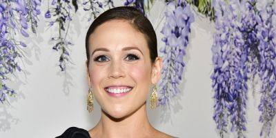 Erin Krakow Went to College with a Fellow Hallmark Channel Star! - www.justjared.com - New York