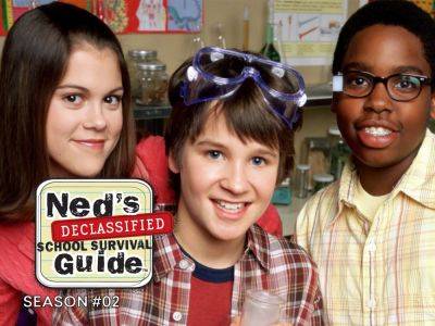 ‘Ned’s Declassified School Survival Guide’ Stars Apologize To Drake Bell For Joking About His Abuse - deadline.com