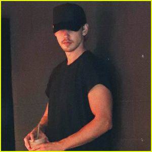 Austin Butler Looks So Strong After Kickstarting Weekend With a Workout - www.justjared.com - Los Angeles - county Butler