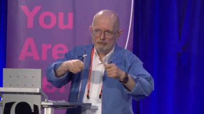 Vernor Vinge Dies: Hugo Award-Winner Credited With Insights Into ‘The Singularity’ And ‘Cyberspace’ Was 79 - deadline.com - California