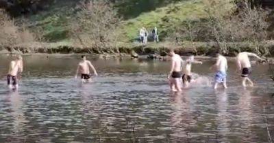 Scots youths swim in loch with rats and swans as locals scream 'get out' - www.dailyrecord.co.uk - Scotland