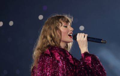 Swiftie mother sang Taylor Swift songs whilst undergoing brain surgery - www.nme.com - Jersey