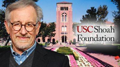 Steven Spielberg Rails Against Anti-Semitism &”History Repeating Itself” At Stirring USC Shoah Foundation Ceremony - deadline.com - New York - USA - county Thomas - Israel - Palestine - city Greenfield