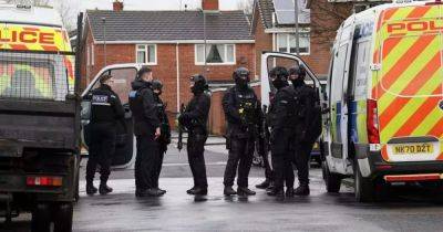 Armed police swoop on housing estate as school 'put on lockdown' - www.dailyrecord.co.uk - Scotland - county Durham - city Durham