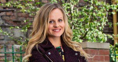 Coronation Street's Tina O'Brien shares work glimpse in return after incident outside her home - www.manchestereveningnews.co.uk - Manchester - city Waterloo