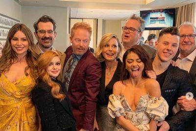 ‘Modern Family’ Reunion At SAG Awards Served As ‘Proof Of Life’ For One Cast Member - deadline.com - New York