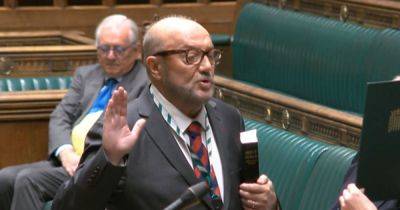 George Galloway returns to Parliament as he's sworn in as new Rochdale MP - www.manchestereveningnews.co.uk - Britain - Manchester - Israel - county Parke
