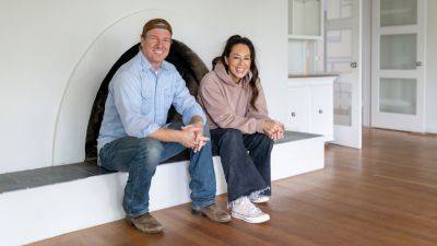 ‘Fixer Upper’ Turns 10: Chip and Joanna Gaines Celebrate With New ‘The Lakehouse’ Season at HGTV, Magnolia Network (EXCLUSIVE) - variety.com - Texas - Lake - Beyond