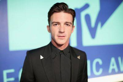 Drake Bell Alleges He Was Sexually Abused as a Child Actor by Nickelodeon Dialogue Coach Brian Peck - variety.com