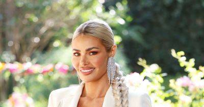Chloe Sims shows off results of non-surgical 'face lift' amid rumours she's dating Lionel Richie's son - www.ok.co.uk - Britain - New York