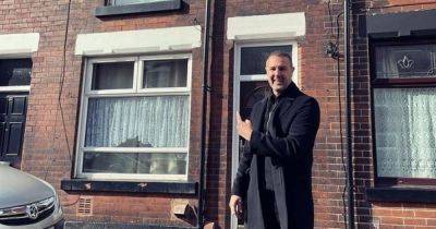 Paddy McGuinness hails the Bolton hotspots including famous chippy he'd like to take Ryan Reynolds out to - www.manchestereveningnews.co.uk - Manchester
