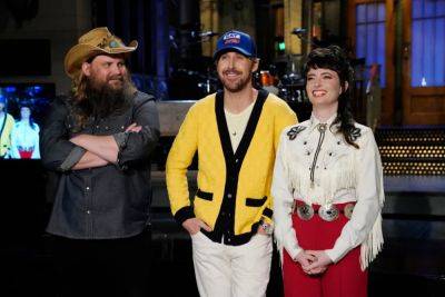 Ryan Gosling And Chris Stapleton Go Way Out West With ‘SNL’s Sarah Sherman - deadline.com