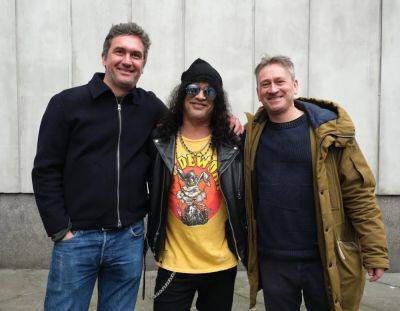 Slash Boards Paramount+ Drama ‘The Crow Girl’ As EP; Guns N’ Roses Guitarist Will Also Contribute To Soundtrack - deadline.com - Britain - county Bristol