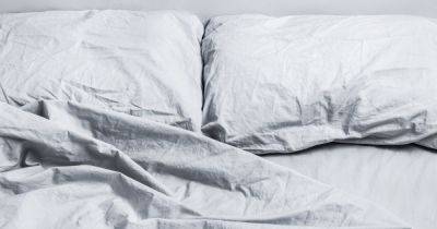 'I'm a sleep expert - here's exactly how long your pillow lasts and when to replace it' - www.dailyrecord.co.uk