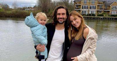 'Excited' Joe Wicks shares wife's baby bump on holiday and asks fans to guess the gender - www.ok.co.uk