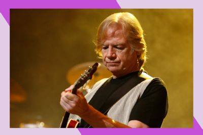 Justin Hayward of The Moody Blues announces 2024 tour. Get tickets now - nypost.com - New York - New Jersey - county Story