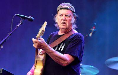 Neil Young considering performing lost ‘Cortez The Killer’ verses on Crazy Horse tour - www.nme.com