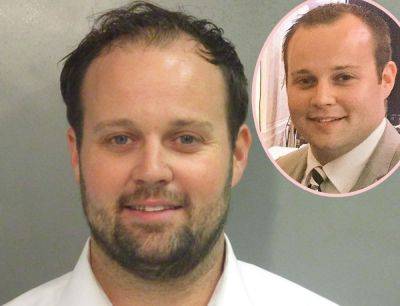Josh Duggar Once Boycotted A Gas Station For Selling Adult Magazines... - perezhilton.com - state Arkansas