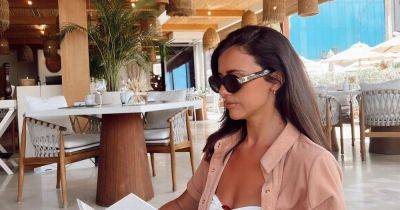Lucy Mecklenburgh shares more stunning holiday pics with Ryan Thomas and their kids - www.ok.co.uk - Dubai - Greece