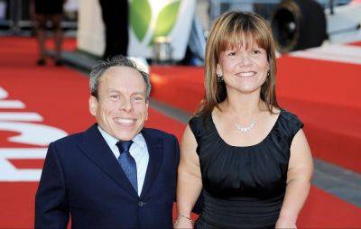 Warwick Davis pays tribute to wife Samantha, who has died aged 53 - www.nme.com - Britain - county Davis - county Potter