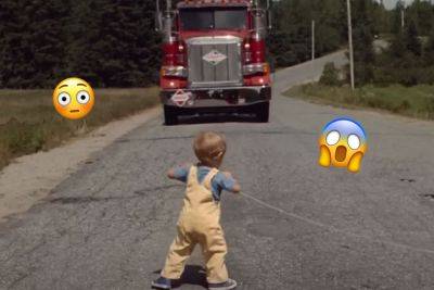 TERRIFYING Video Shows Barbers Sprinting To Save Toddler SECONDS Before Being Hit By Truck! WATCH! - perezhilton.com - city Santana - state Connecticut - city Hartford - county New Haven