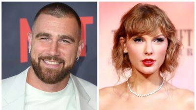 Travis Kelce Gushes About Taylor Swift: ‘She’s on a Whole Other Stratosphere’ - www.glamour.com - Kansas City