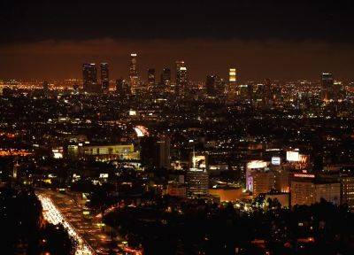 Origin Of Fireballs That Blazed Across Los Angeles Sky Identified By Experts - deadline.com - Los Angeles - Los Angeles