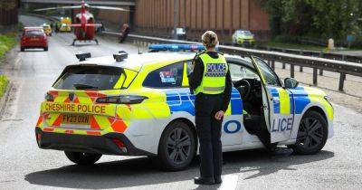 Woman dies after falling from bridge in Wilmslow - www.manchestereveningnews.co.uk