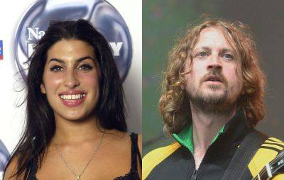 The Zutons’ Dave McCabe on how Amy Winehouse telling him to “fuck off” led to her covering ‘Valerie’ - www.nme.com - county Camden