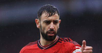 Manchester United star Bruno Fernandes fires clear instruction after Liverpool draw - www.manchestereveningnews.co.uk - Britain - Manchester - Beyond