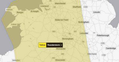 Met Office issues thunderstorm warnings across UK - full list of places affected - www.manchestereveningnews.co.uk - Britain - London - Manchester - Ireland