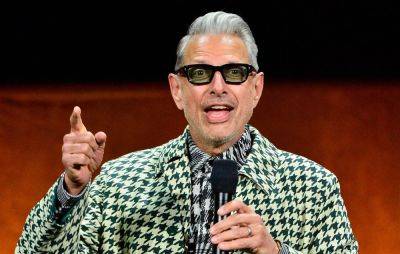 Jeff Goldblum says he won’t financially support his kids when they’re older - www.nme.com